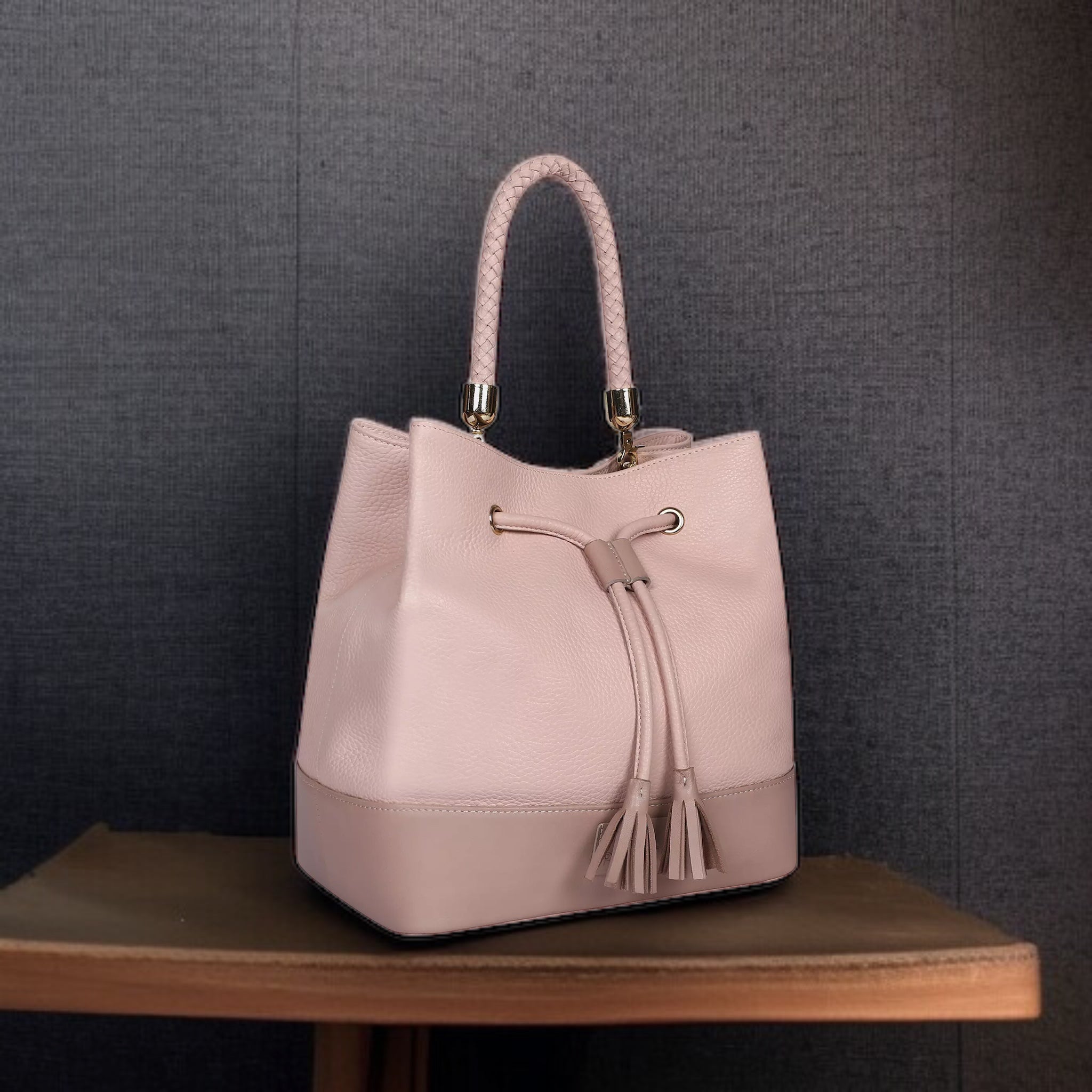 Carla Drawstring Bag - Light Pink
