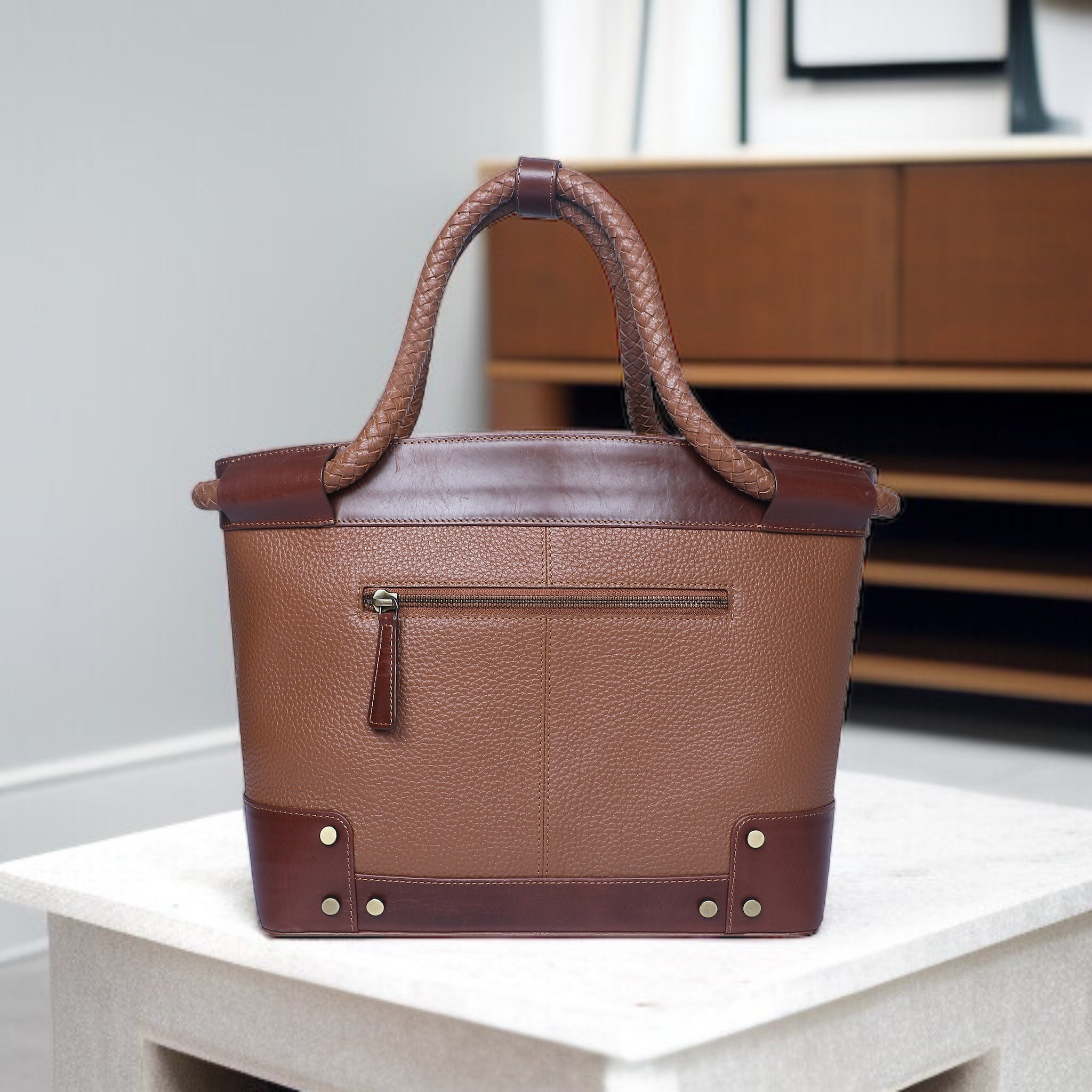 Lyla Handbag - Tan & Brown