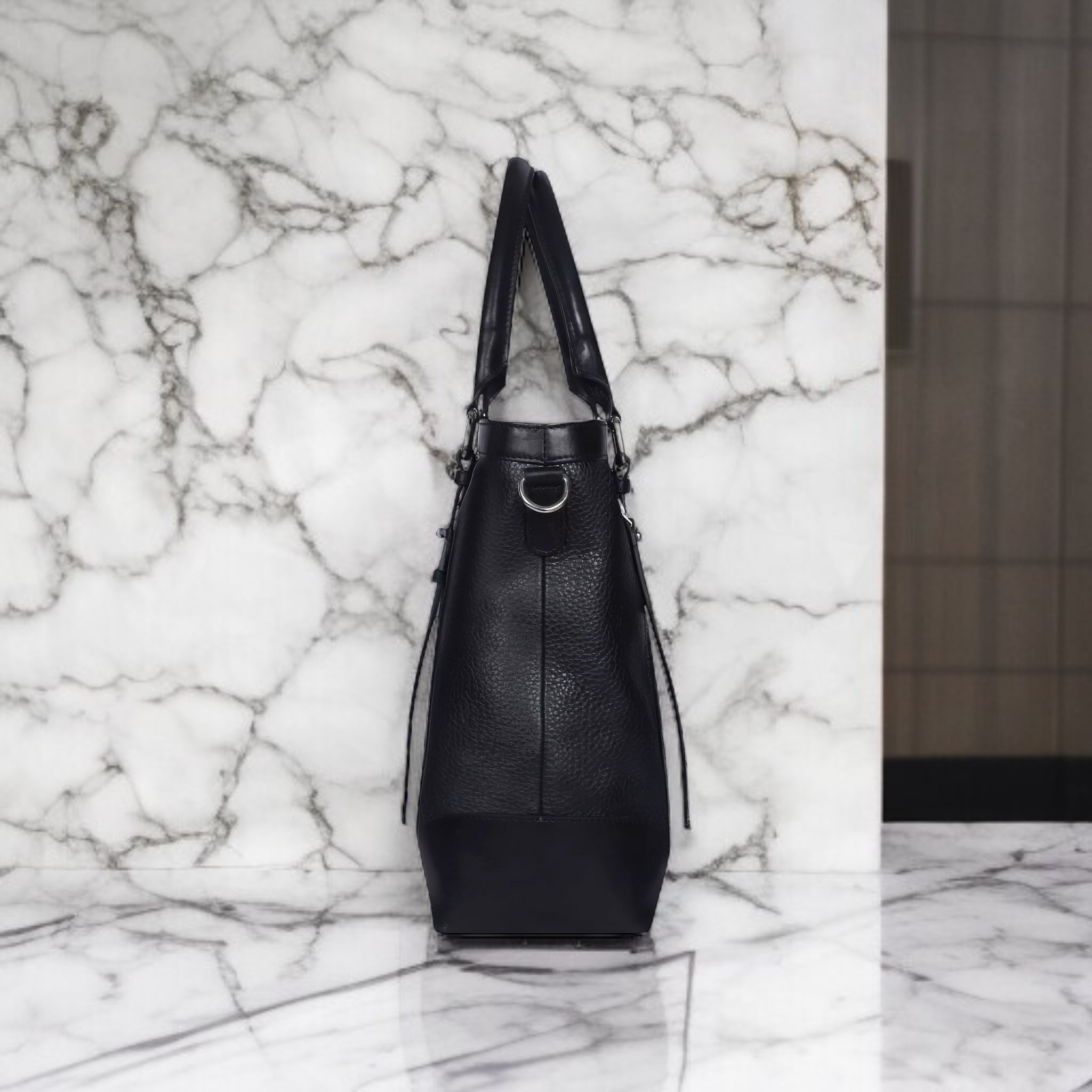 Lynda Handbag - Black