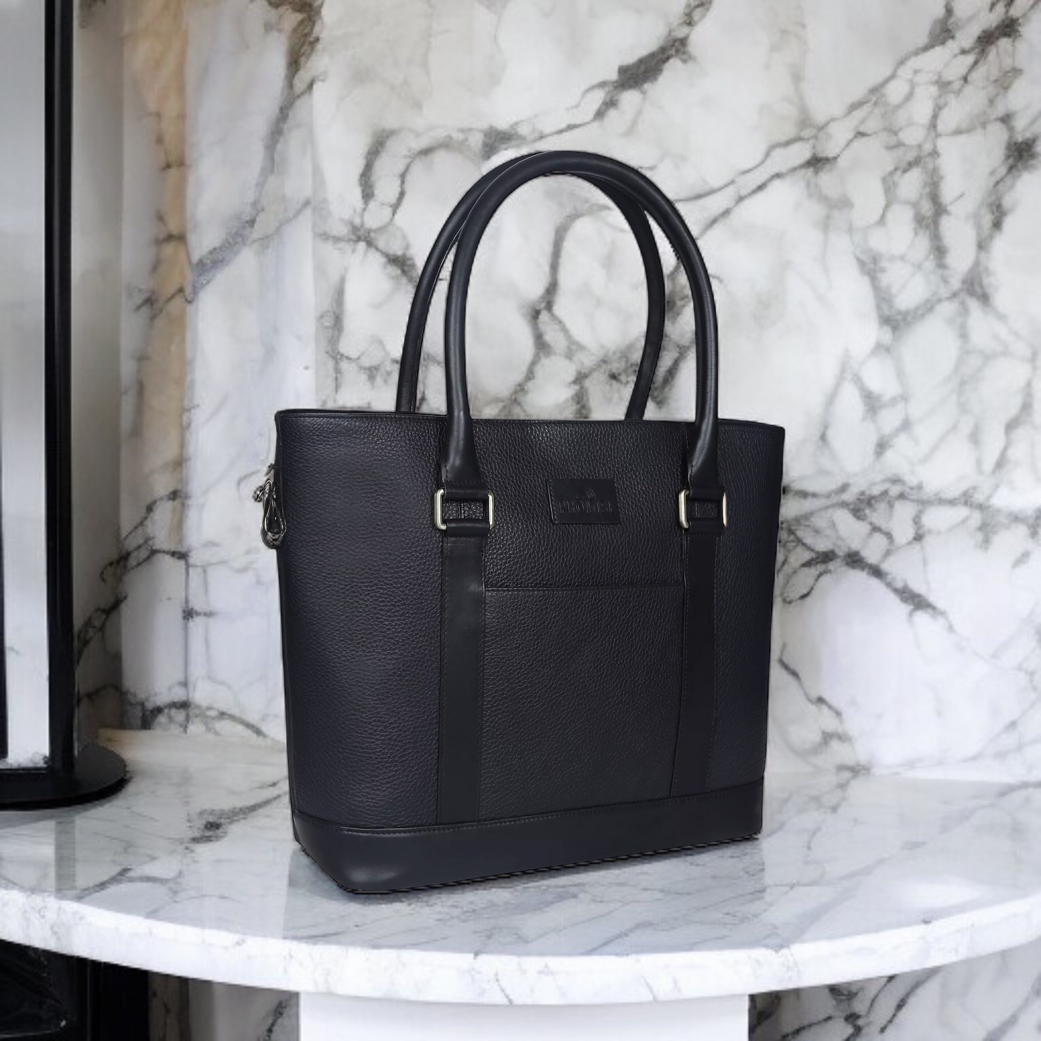 Lyn Tote Bag - Black