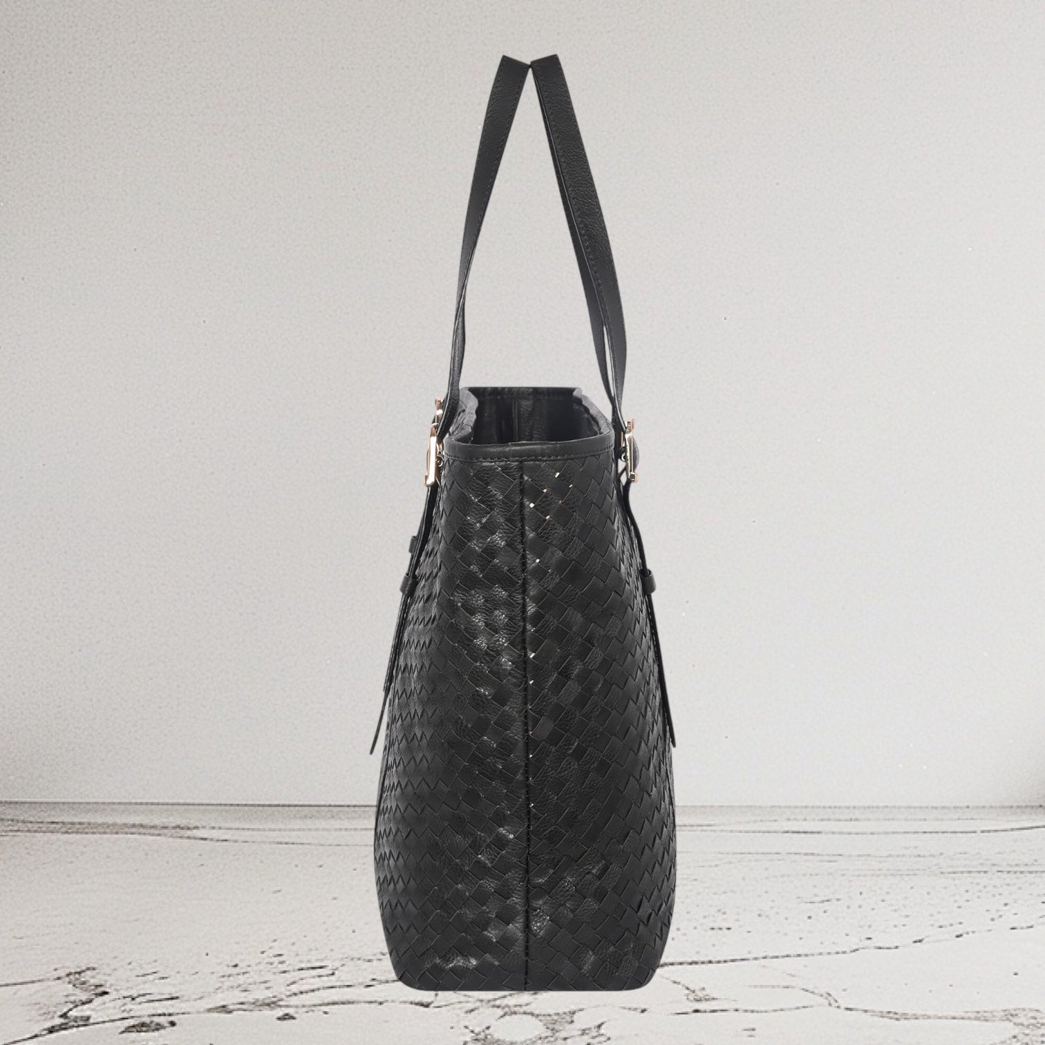 Margaret Handwoven Handbag - Black