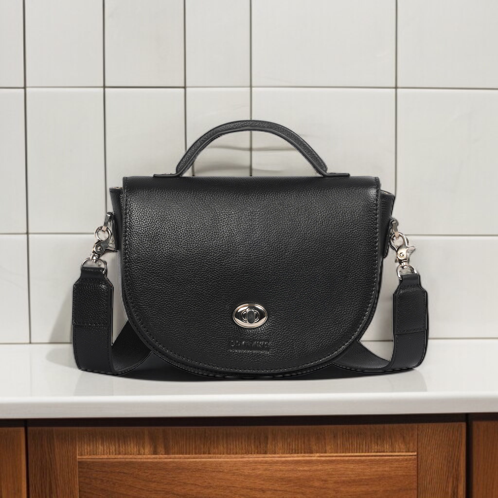 Julie Twisted Bag - Black